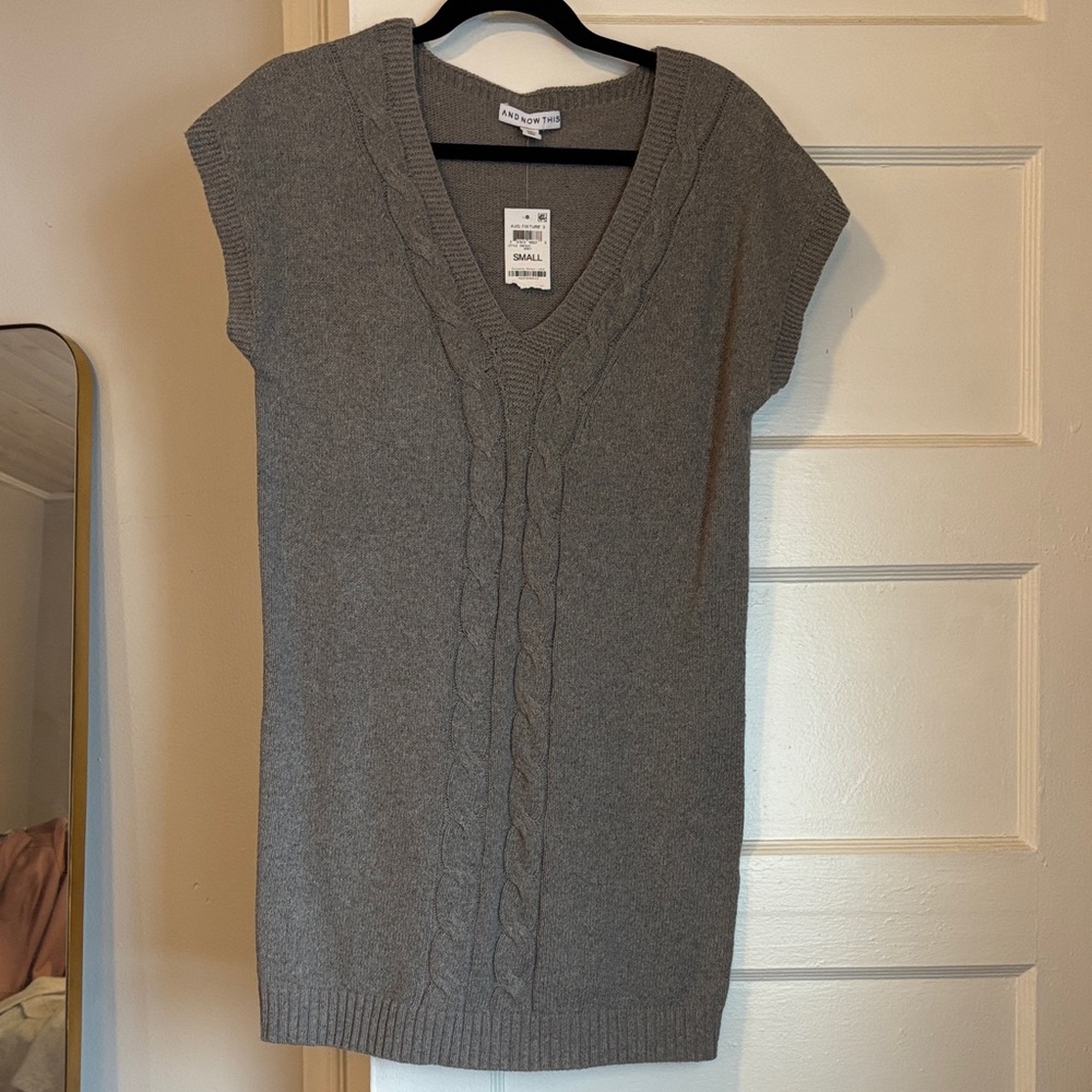 Old Navy Charcoal V-Neck Sweater